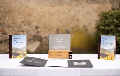 /images/content/132335_14147_1_C_390_250_2106_8489638/preis-premio-südtirol-wein-armin-huber-hq-9042.jpg